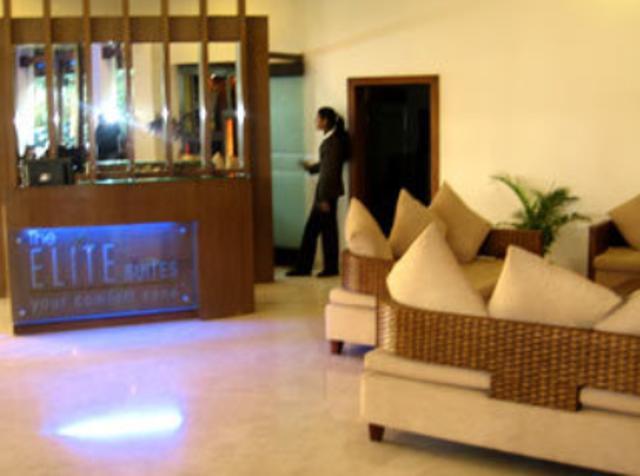 Hotel The Elite Suites Pune Quarto foto